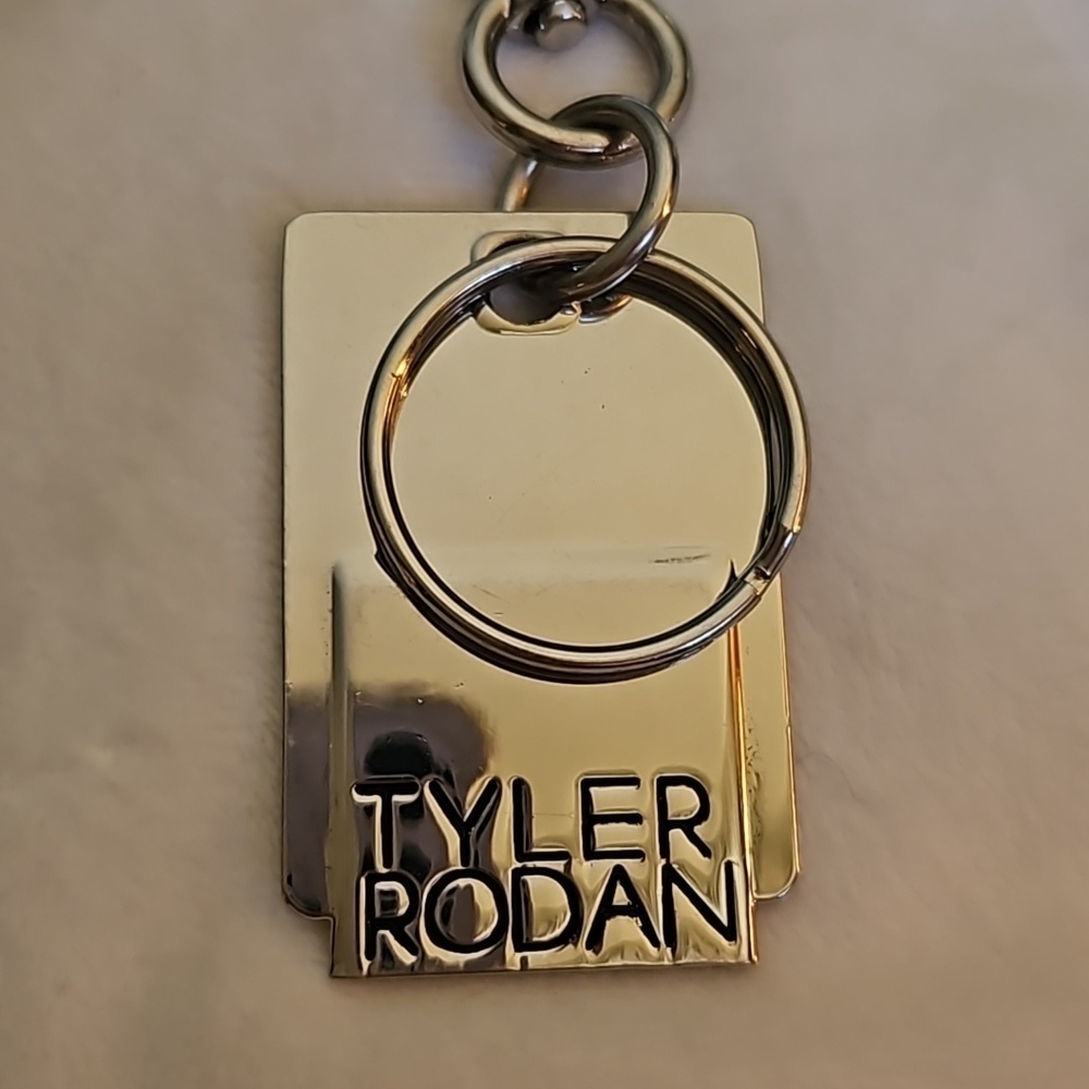 3/$30 TYLER RODAN Keychain Purse Charm - Picture 2 of 4
